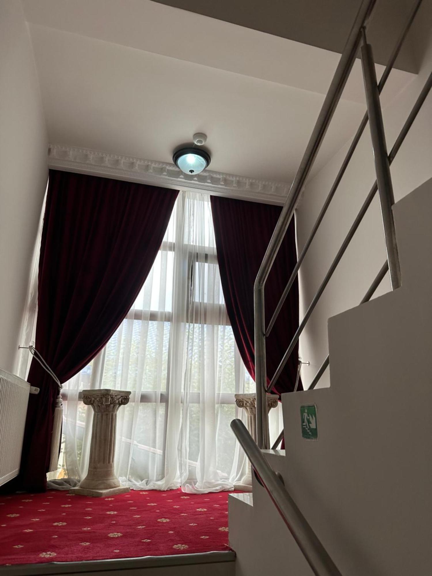 Pensiunea Casa Simoni Ploiesti Bagian luar foto