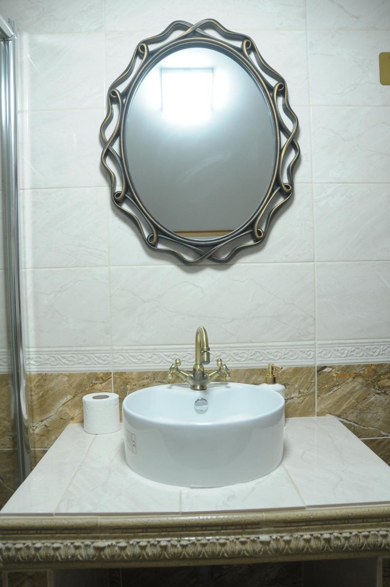 Pensiunea Casa Simoni Ploiesti Bagian luar foto